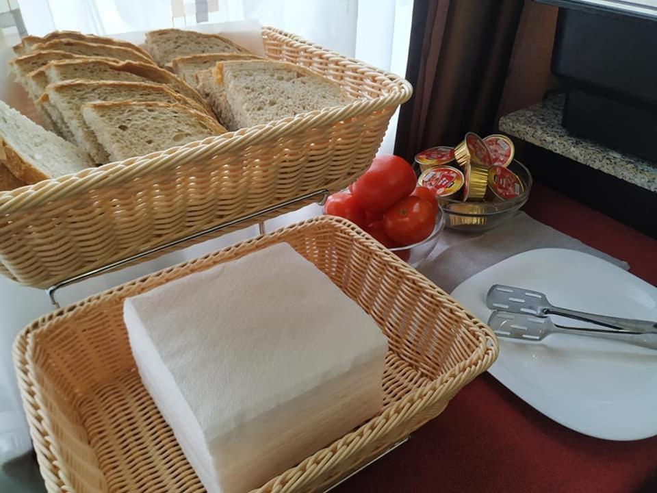 Tomis Pensiune Băile Felix 外观 照片